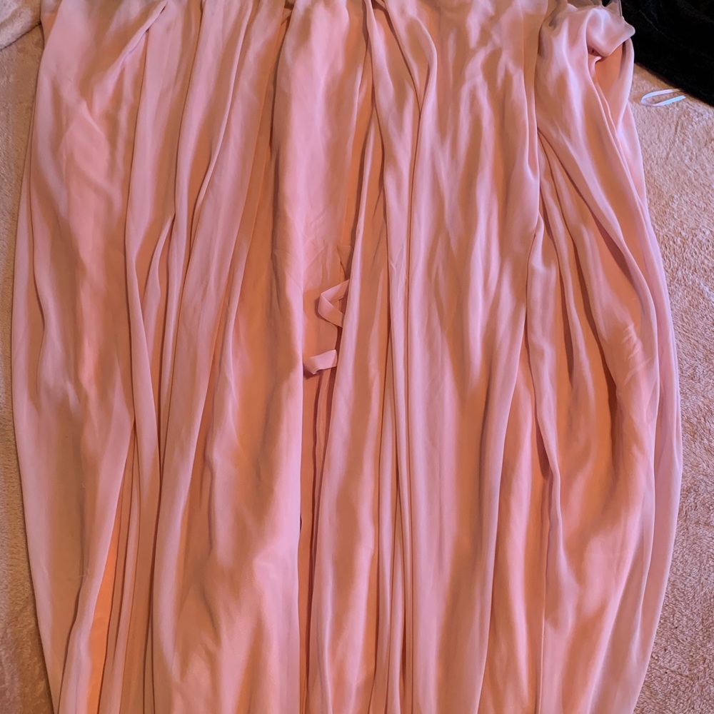 Pink gown - Picture 5 of 5